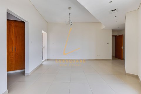 Квартира с 2 спальнями в Dubai Internet City, ОАЭ №164161 5