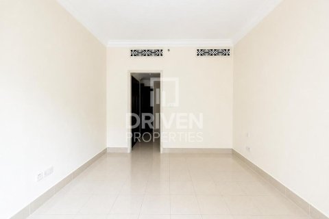 2 bedrooms Apartment in Downtown Dubai (Downtown Burj Dubai), UAE No. 201758 16