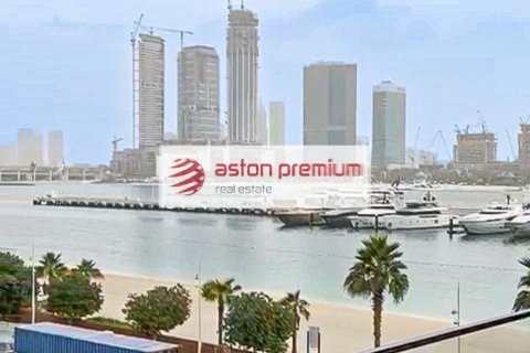 1 bedroom Apartment in EMAAR Beachfront, UAE No. 142057 4