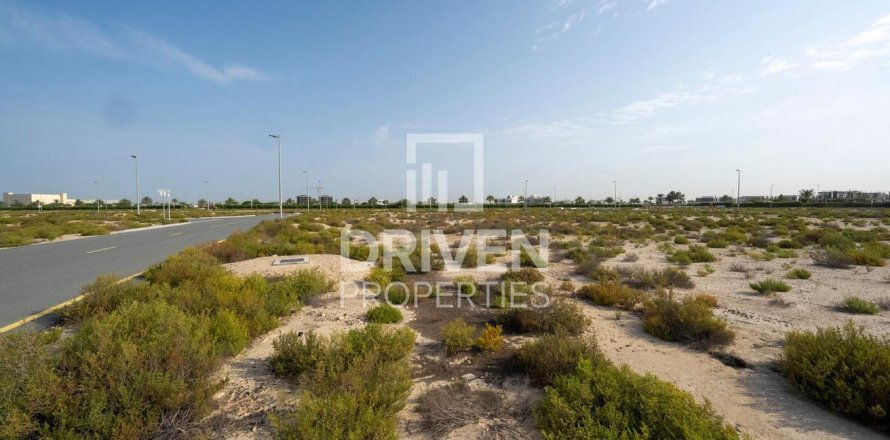 Land de 1013.76m² à Jebel Ali, UAE No. 206434