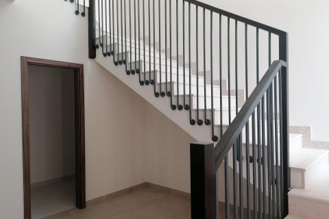 3 bedrooms Townhouse  No. 123698 18