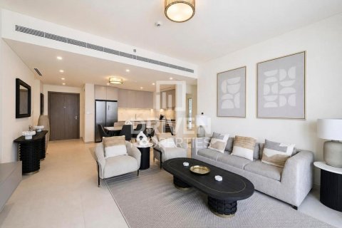 Квартира с 3 спальнями в EMAAR Beachfront, ОАЭ №191683