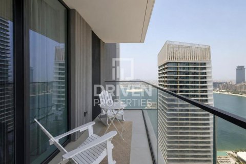 Квартира с 3 спальнями в EMAAR Beachfront, ОАЭ №191683 28