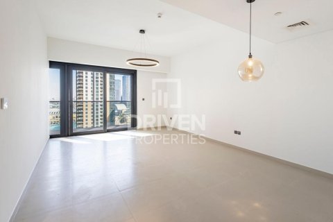 3 bedrooms Apartment in Opera District, UAE No. 191680