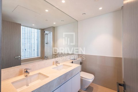 3 bedrooms Apartment in Opera District, UAE No. 191680 19