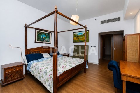 Квартира с 2 спальнями в Marina Residences, ОАЭ №207809 11