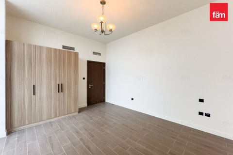 4 bedrooms Villa in Dubai, UAE No. 143678 6