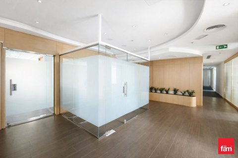 254.9m² Office in Business Bay, UAE No. 143674