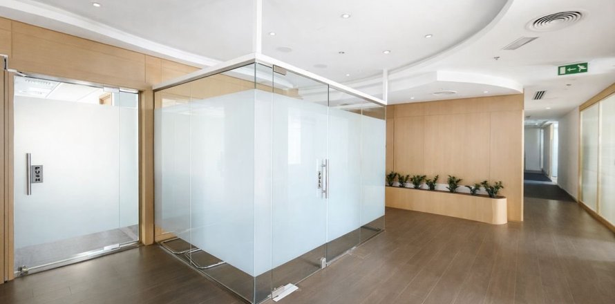 254.9m² Office in Business Bay, UAE No. 143674