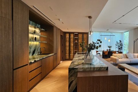 2 bedrooms Apartment in Dubai Land, UAE No. 165209 3