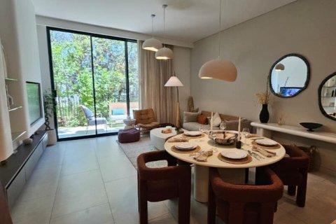 2 bedrooms Apartment in Dubai Land, UAE No. 165209 17