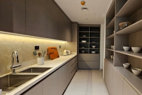 2 bedrooms Apartment in Dubai Land, UAE No. 165209 4