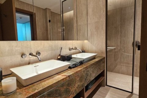 2 bedrooms Apartment in Dubai Land, UAE No. 165209 19