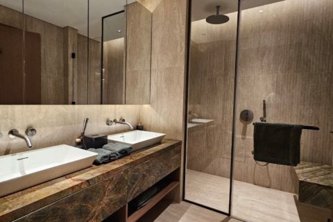 2 bedrooms Apartment in Dubai Land, UAE No. 165209 15