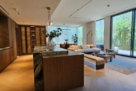 2 bedrooms Apartment in Dubai Land, UAE No. 165209 7