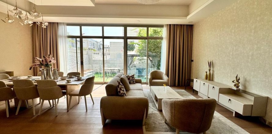 4 غرف نوم فيلا في Al Furjan, الإمارات العربية المتحدة رقم 167251
