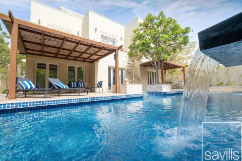 5 bedrooms Villa in Meadows, UAE No. 193987