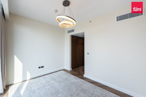 Квартира с 3 спальнями №120348 16