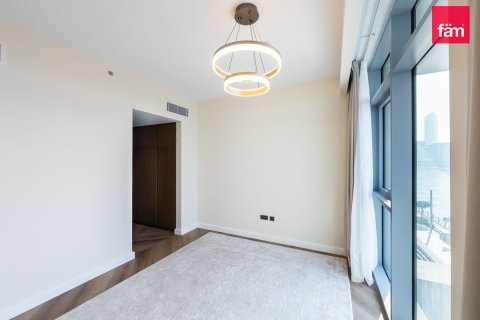 Квартира с 3 спальнями №120348 14