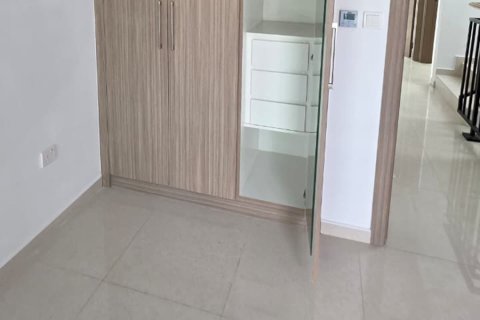 Townhouse de 3 dormitorios en DAMAC Hills (Akoya by DAMAC), UAE No. 148086 21