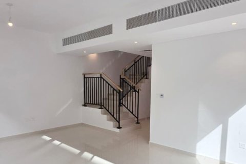 Townhouse de 3 dormitorios en DAMAC Hills (Akoya by DAMAC), UAE No. 148086 13