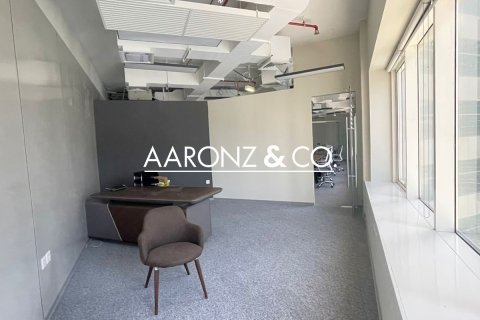 124m² Office in Business Bay, UAE No. 152666 10