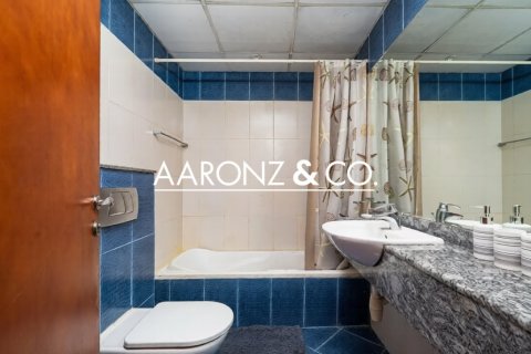 Квартира с 2 спальнями в Marina Diamond 6, ОАЭ №152665 11