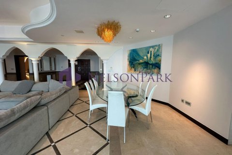 4 bedrooms Penthouse in Doha, Qatar No. 58114 10