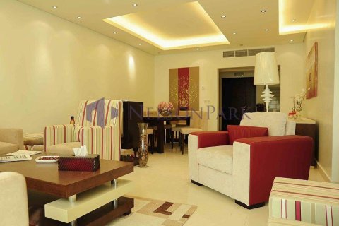 4 bedrooms Villa in Doha, Qatar No. 58117 12