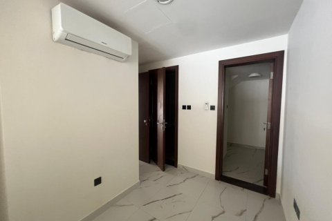 Villa de 4 dormitorios en District 11, UAE No. 167834 10