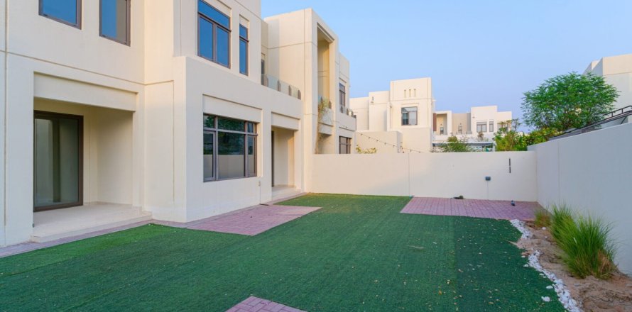 4 bedrooms Townhouse in Mira Oasis, UAE No. 167833