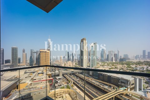 Квартира с 3 спальнями  №118364 2