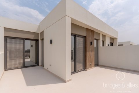 4 bedrooms Villa in Tilal Al Ghaf, UAE No. 139975 13