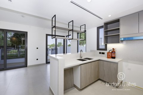 4 bedrooms Villa in Tilal Al Ghaf, UAE No. 139980 3