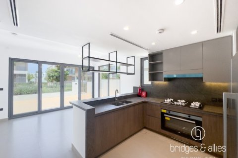 4 bedrooms Villa in Tilal Al Ghaf, UAE No. 139979 4