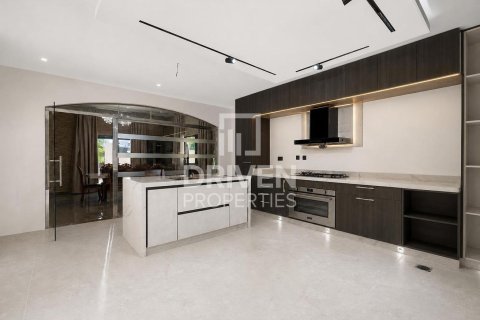 7 bedrooms Villa in The Villa, UAE No. 188629 12