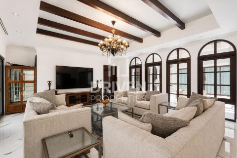 7 bedrooms Villa in The Villa, UAE No. 188629