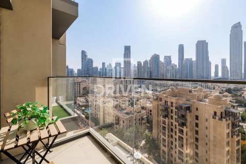 Apartment de 2 dormitorios en Burj Royale, UAE No. 193517 5
