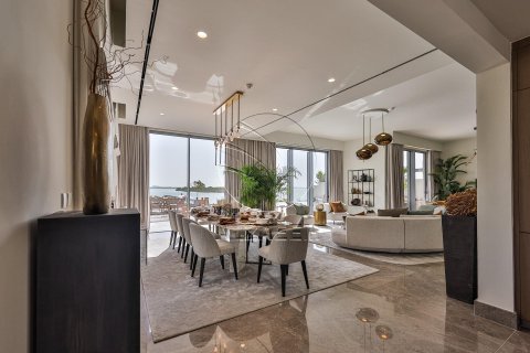 Villa de 5 dormitorios en Abu Dhabi, UAE No. 90994 18