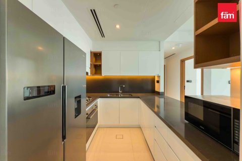 Квартира с 3 спальнями в Дубай Марина, ОАЭ №146244 11