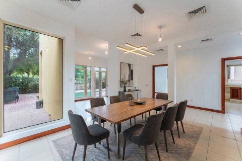 3 bedrooms Villa in Dubai, UAE No. 151166 14