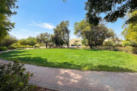 3 bedrooms Villa in Dubai, UAE No. 151166 31