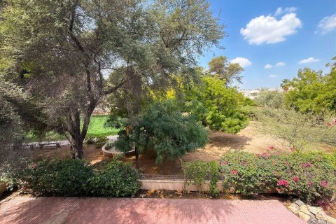 3 bedrooms Villa in Dubai, UAE No. 151166 29