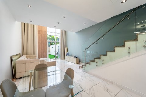 2 bedrooms Townhouse in Dubai, UAE No. 151162 20