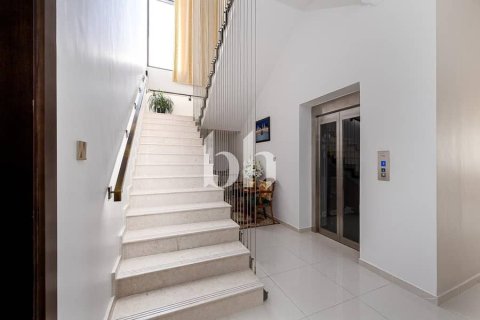 Villa de 6 dormitorios  No. 115751 29