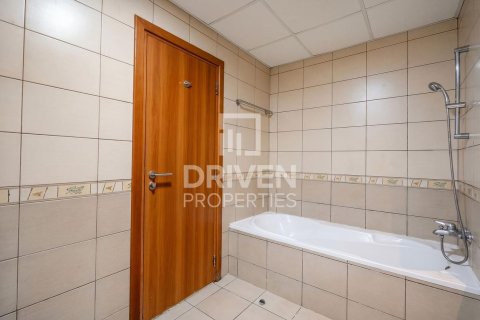 2 bedrooms Apartment in Dubai Residence Complex, UAE No. 190549 16