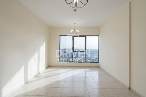2 bedrooms Apartment in Dubai Residence Complex, UAE No. 190549