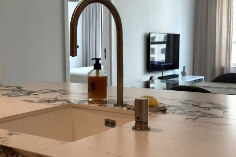 Apartment de 1 dormitorio en The Address Dubai Marina, UAE No. 148289