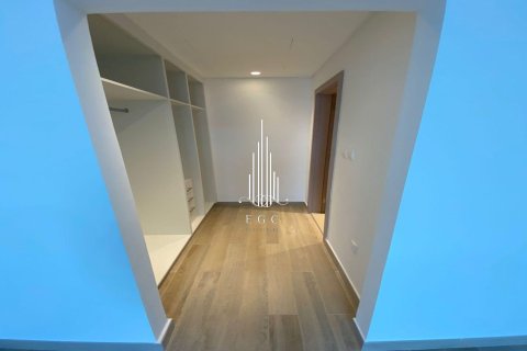 Apartment de 2 dormitorios en  Yas Island, UAE No. 34746 3