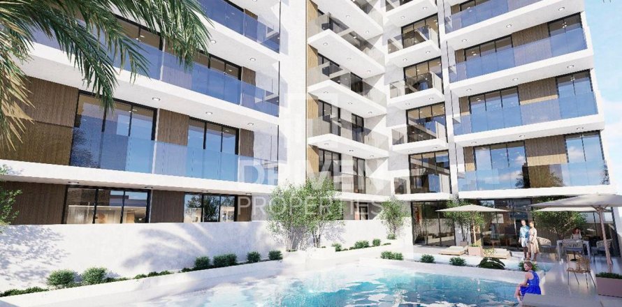 2 bedrooms Apartment in District 10, UAE No. 201957